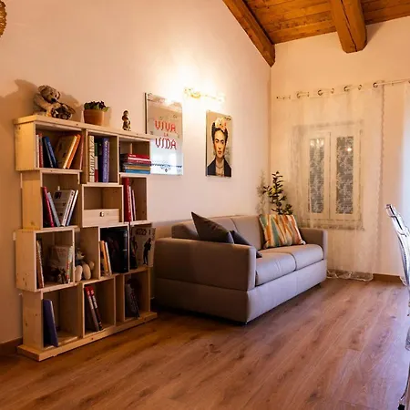 Barbara - Slow Wine Estate With Pool And Panoramic Views On Wineyards *