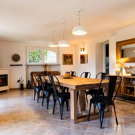 Villa Barbara - Slow Wine Estate With Private Pool, Air Conditioning And Panoramic Views On Wineyards *