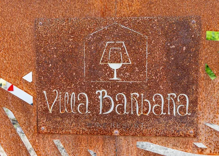 Barbara - Slow Wine Estate With Private Pool, Air Conditioning And Panoramic Views On Wineyards Villa Canale